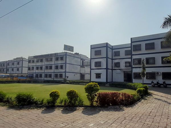  Podar International School  - Surat (Simada)
