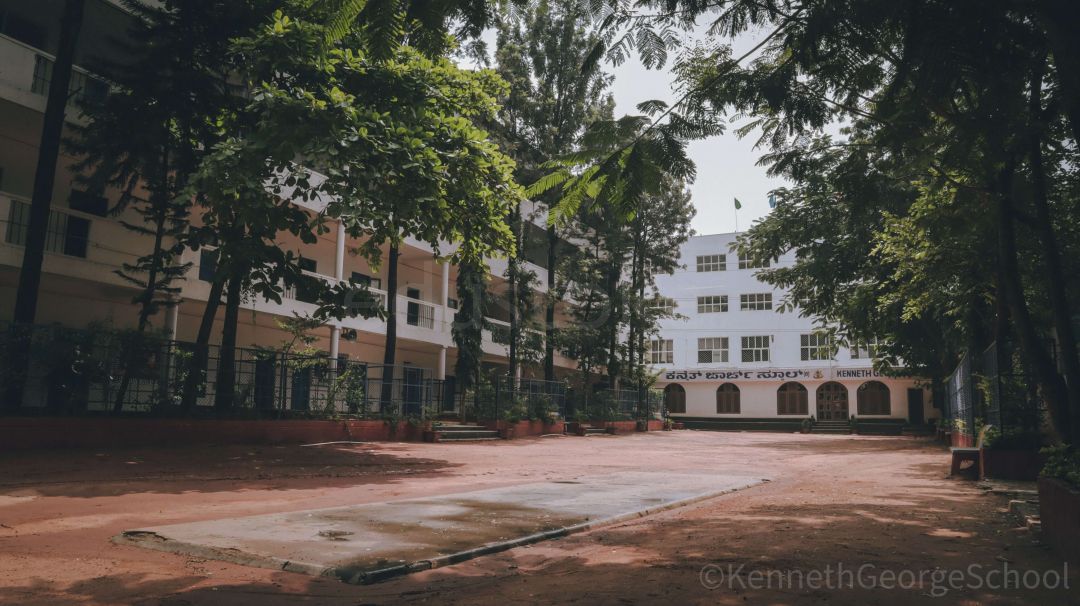  KENNETH GEORGE ENGLISH SCHOOL