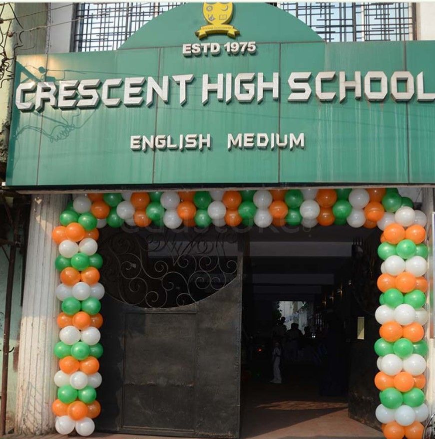  Crescent English Nursery Primary And High School