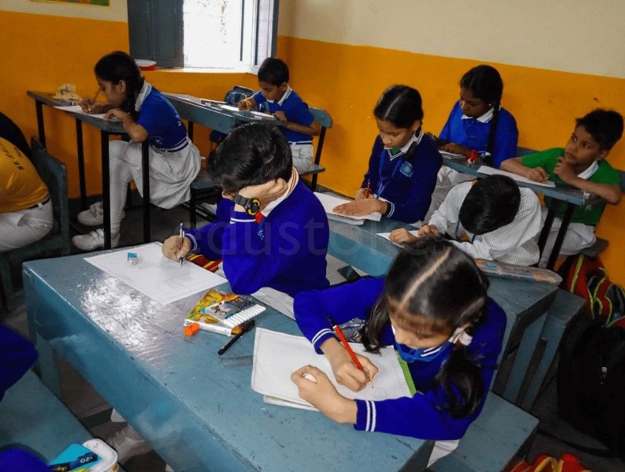  Sant Shri NandLal Saraswati Vidya Mandir School