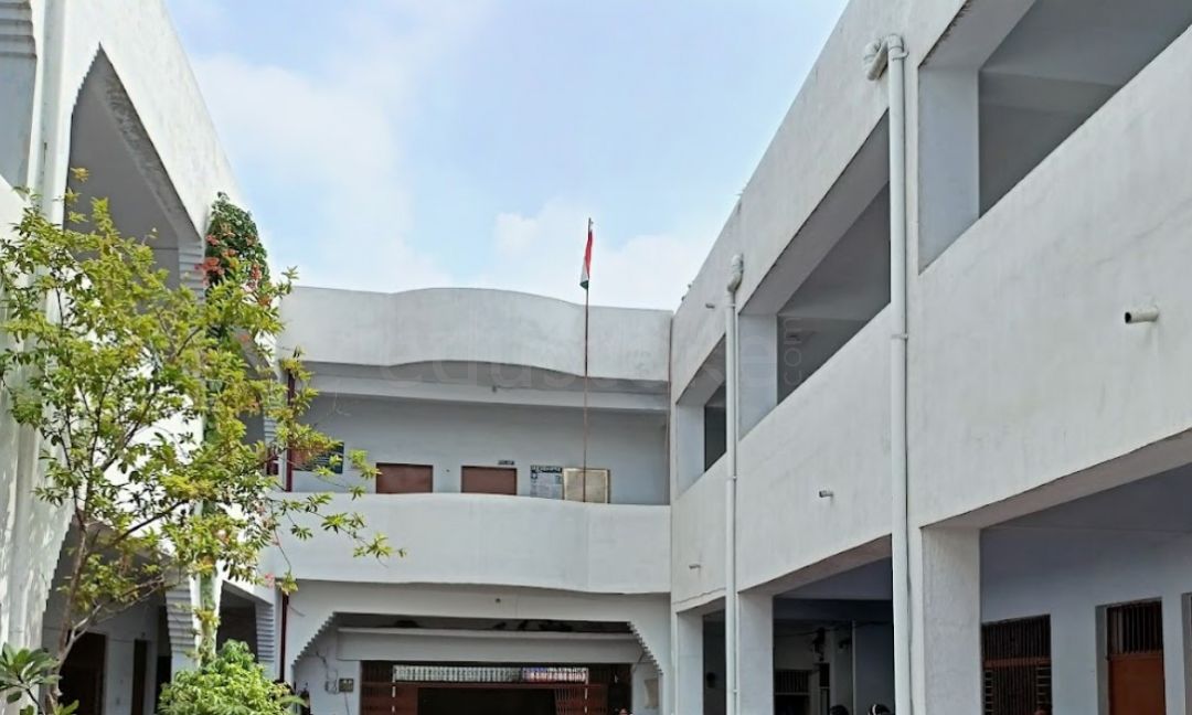  Arwachin Shiksha Sadan