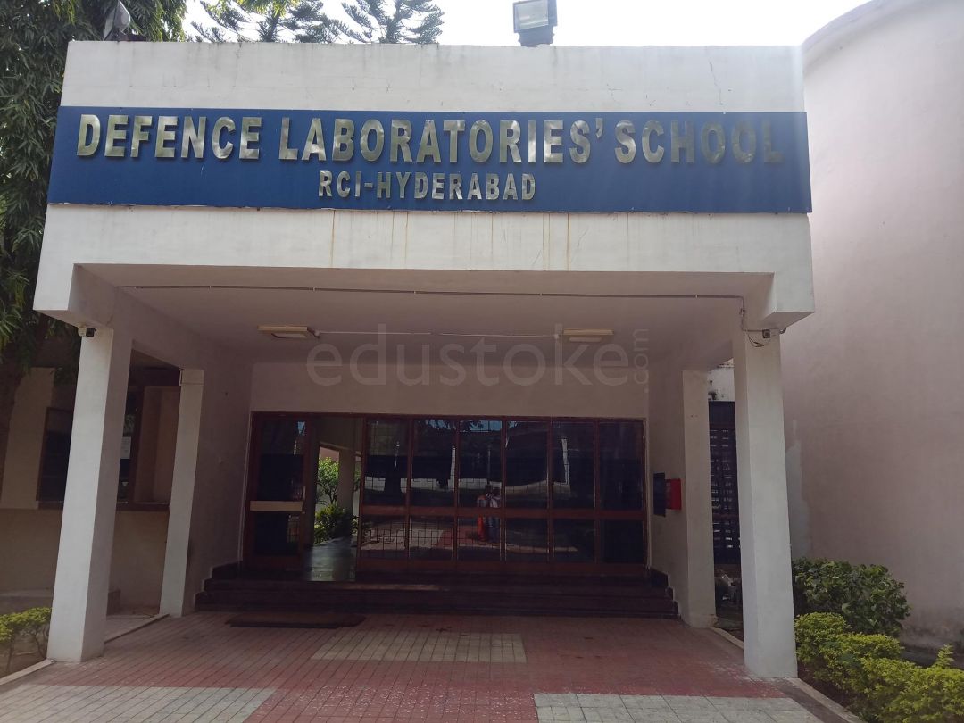  DEFENCE LABORATORIES SCHOOL
