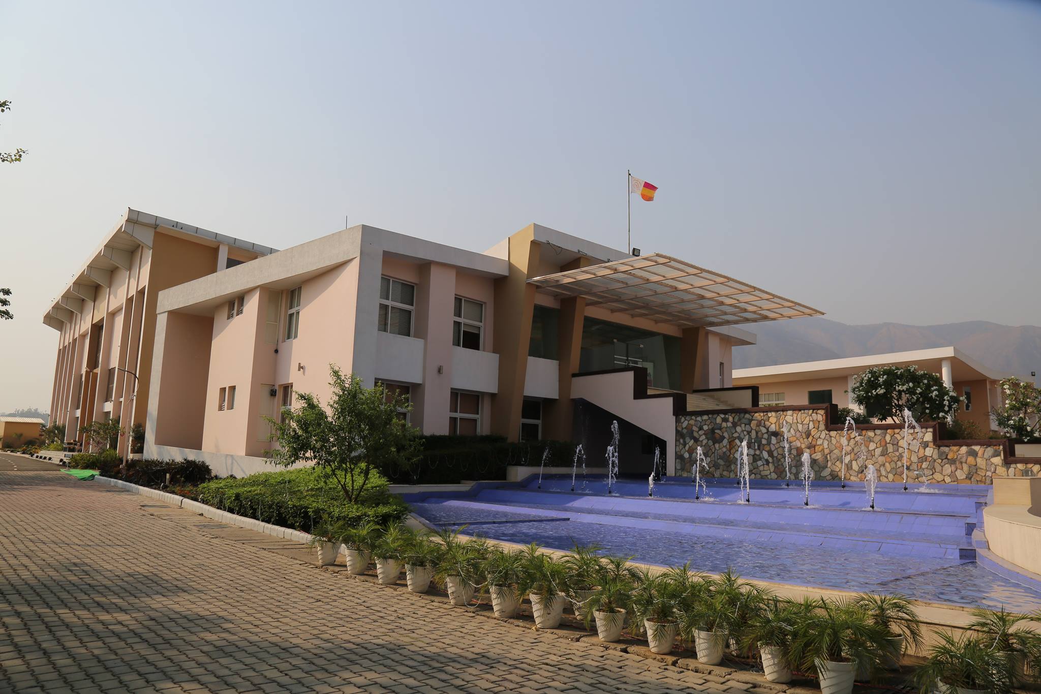 Vantage Hall Girls Residential School, Dehradun - Fees, Reviews And Admission | Edustoke