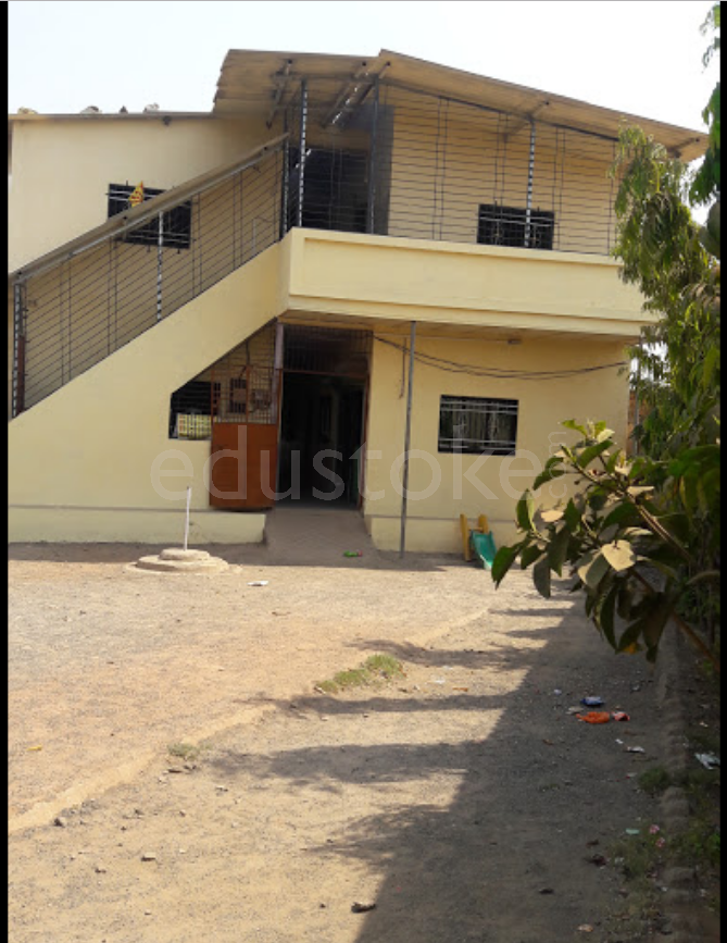  L. N. ENGLISH HIGH SCHOOL