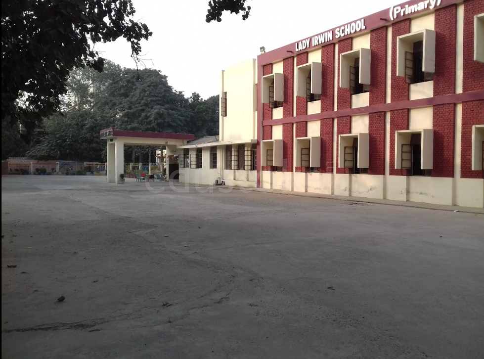  LADY IRAWIN SCHOOL JUNIOR SCHOOL
