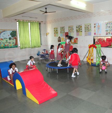 presentation convent school nursery fees