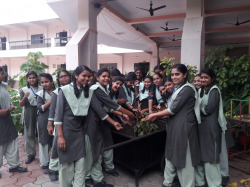 SHRI CLOTH MARKET KANYA VIDYALAYA Galley Image 3