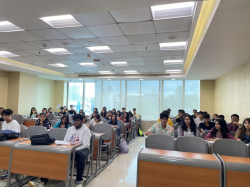 Narsee Monjee College of Commerce and Economics Galley Image 2