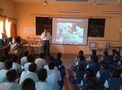 CFTRI SCHOOL Galley Image 3