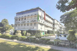 CBSE Schools in Indore, AMMAR BAUGH-E-NOUNIHAL HIGHER SECONDARY SCHOOL, 50, Chhatripura Street No 1, Near Dargah Chouraha, Chhatribaug, New Cloth Market., Chhatribagh, Indore