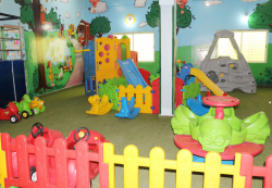 EINSTEIN HIGH INTERNATIONAL PRESCHOOL Galley Image 3