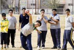 పాఠశాల గాలీ చిత్రం