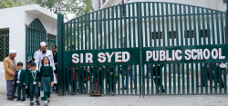 Day School near Lal Bangla, Kanpur, Sir Syed Public School, Plot No. 129-c/2 Jajmau, Jajmau, Lucknow