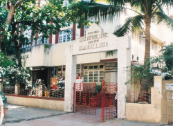 Best Junior Colleges in Mumbai, H.R. College of Commerce and Economics, Vidyasagar Principal K.M. Kundnani Chowk, 123, Dinshaw Vacha Rd, Churchgate, Churchgate, Mumbai