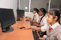 Sri Devraj Urs Pre University College Galley Image 4