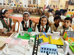 K M S ENGLISH MEDIUM SCHOOL Galley Image 4