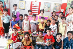 Best Play Schools in Meerut, Universal Play School, Vrindavan garden,Phase-2, NH 58, Vrindavan garden, Meerut