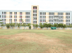 Schools in Pune, Vibgyor High, No.130, Plot No.MP4, Opp.Megameals. Near West Gate, Magarpatta City, Hadapsar, Magarpatta City,Hadapsar, Pune