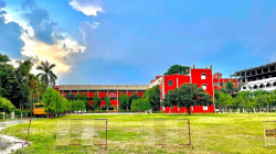 Schools in Malda, Holy Child English Academy, Noonbahi Road,Uttar Ramchandrapur, Malda, Malda