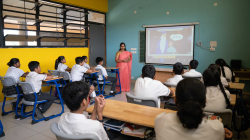 A V N VIDA SCHOOL Galley Image 2