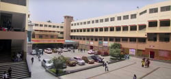 PU Junior College near Rt Nagar, Bangalore, Seshadripuram Pre-University College, 27, Nagappa St, Near Central, 4th Block, Kumara Park West, Seshadripuram, Kumara Park West,Seshadripuram, Bengaluru