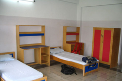 ST ANTHONYS PU COLLEGE Galley Image 4