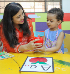 স্কুল গ্যালি ছবি