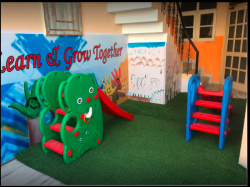 Canadian Smart School Sunny Enclave Galley Image 3