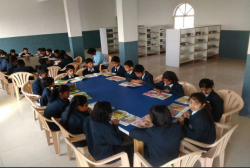 Modern International School Galley Image 4