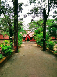 S. M. Batha High School, Satara, boarding school in Panchgani