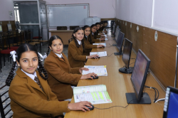 Shri Usha Mata Senior Secondary School Gallery Image 2