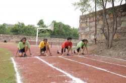 పాఠశాల గాలీ చిత్రం