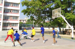 ಶಾಲೆಯ ಗ್ಯಾಲಿ ಚಿತ್ರ