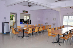ST ANTHONYS PU COLLEGE Galley Image 3