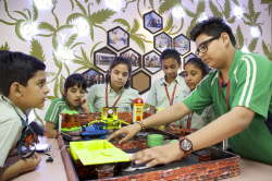 DLF PUBLIC SCHOOL Galley Image 3