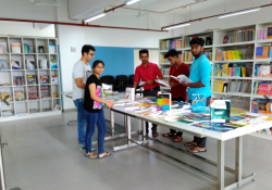 M V M’s College of Commerce and Science Gallery Image 4