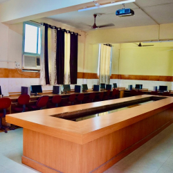 Best ICSE Schools in Indore, Little Wonders Convent School,  MR 10 Rd, Sukhlia, Sector C, Sukhlia, Sukhlia, Indore