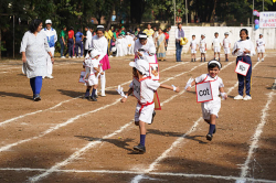 R & D E (Engrs.) English Medium School Galley Image 4