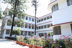 Schools in Kishanpur, Dehradun, Scholars Home, 153, Rajpur Road, Dehradun, Uttarakhand INDIA Junior Section : 1, Astley Hall, Dehradun, Uttarakhand INDIA, Doon Vihar,Jakhan, Dehradun