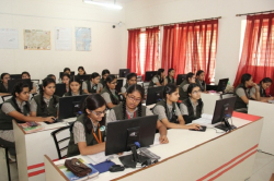 NAVNIDH HASSOMAL LAKHANI PUBLIC SCHOOL Galley Image 3