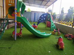 Ompee Global School Galley Image 4