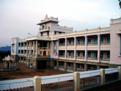 Sri Sathya Sai Loka Seva Trust, Sathya Sai Grama, boarding school in Chikkaballapura