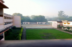 D A V CO-OPERATIVE SR SEC  SCHOOL Gallery Image 3