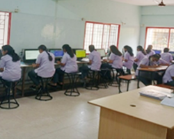 VIVEKANANDA WOMENS PU COLLEGE Galley Image 2