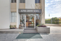 ALPINE CONVENT SCHOOL Galley Image 4