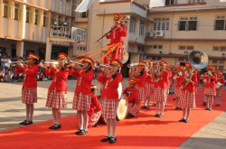 স্কুল গ্যালি ছবি