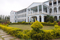 B.M. English School Gallery Image 4