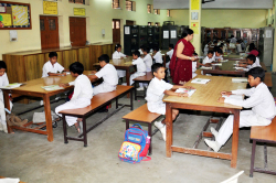 K L MEHTA DAYANAND HIGH SCHOOL Galley Image 4
