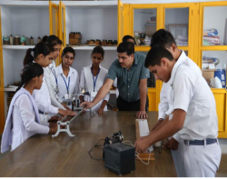 H D Senior Secondary Public School Galley Image 4