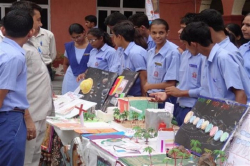 పాఠశాల గాలీ చిత్రం